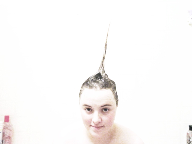laura_tub_2.jpg